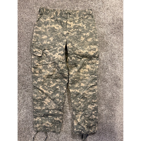 Army Combat Uniform ACU Digital Camo Cargo Tactical Military Pants Medium Short* - Picture 1 of 9